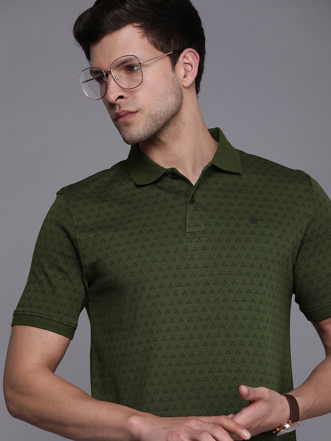 

Louis Philippe Men Printed Polo Collar Pure Cotton T-shirt, Olive