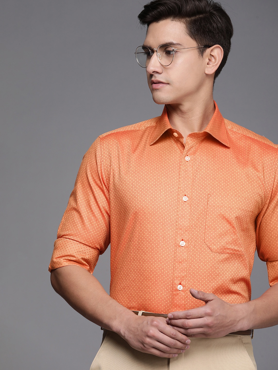

Louis Philippe Men Orange & Yellow Pure Cotton Classic Formal Shirt