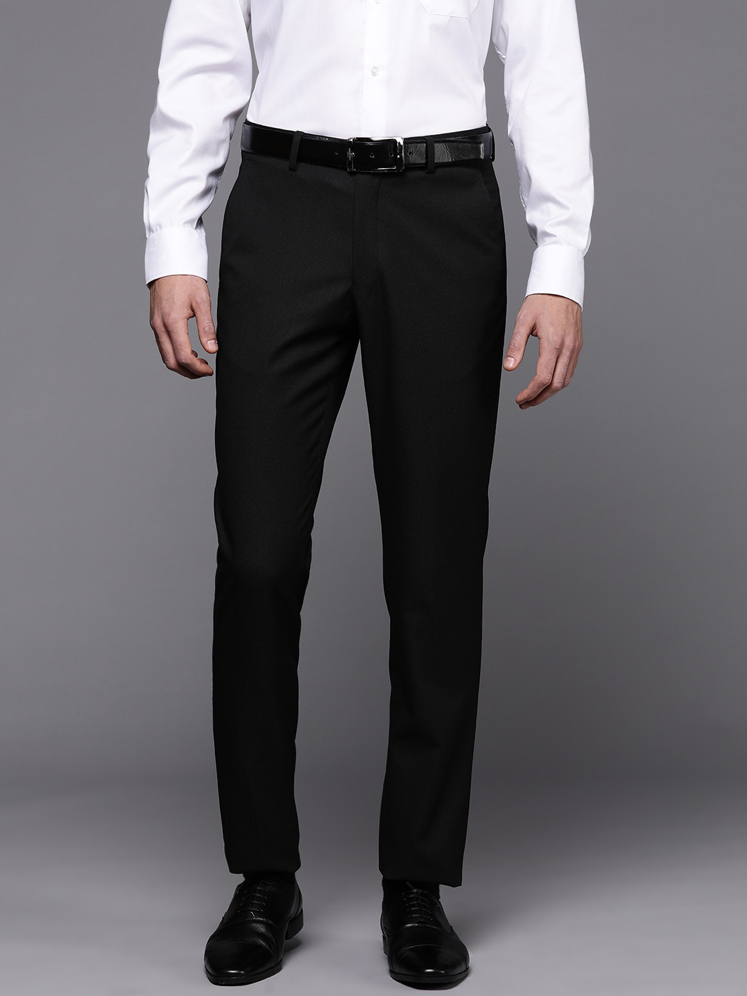 

Louis Philippe Men Slim Fit Trousers, Black