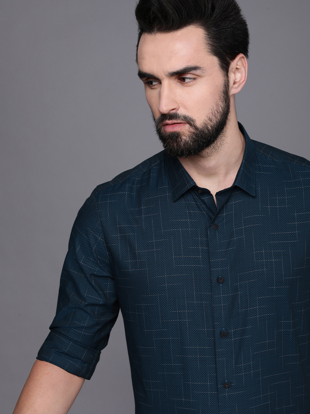 

Louis Philippe Ath.Work Striped Super Slim Fit Semiformal Shirt, Navy blue