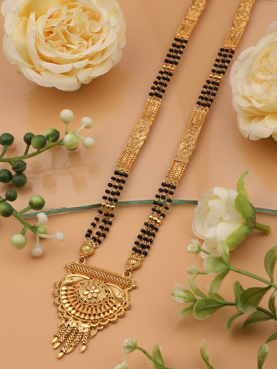 

Vita Bella Women Gold-Plated Artificial Stones & Beads-Beaded Mangalsutra