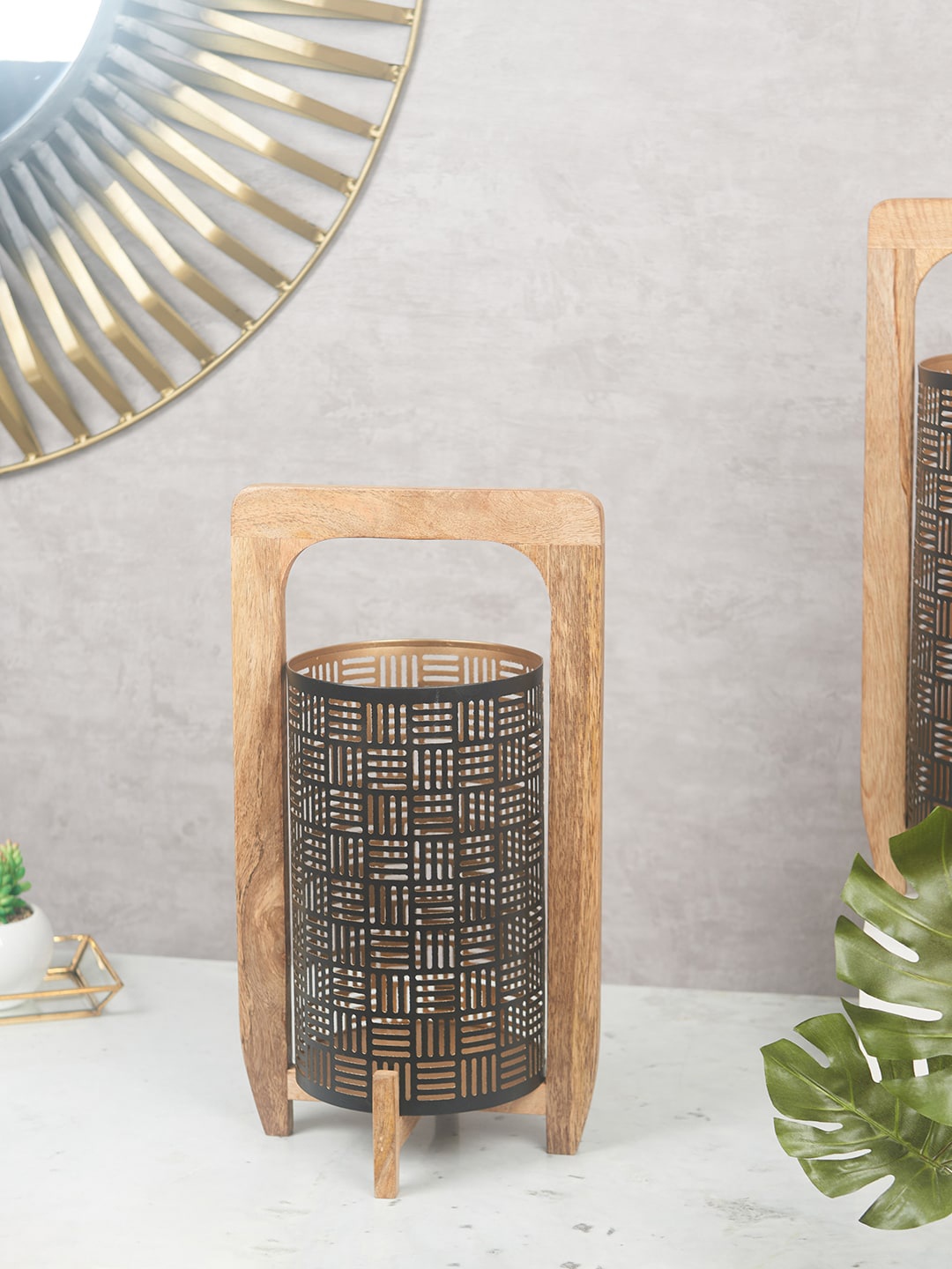 

HomeTown Black & Beige Colored Lantern Candle Holders