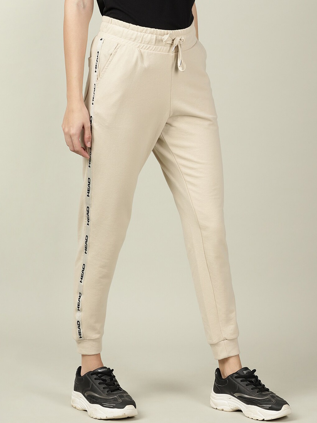 

Head Women Cream-Colored Solid Joggers