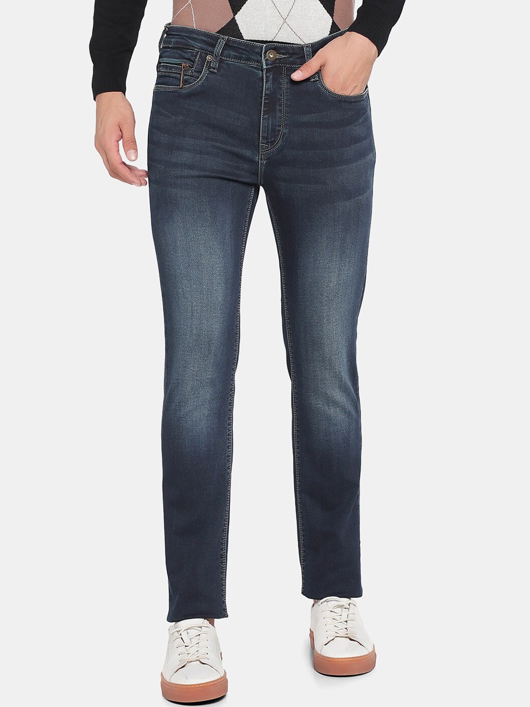 

Blackberrys Men Blue Skinny Fit Low-Rise Heavy Fade Stretchable Jeans