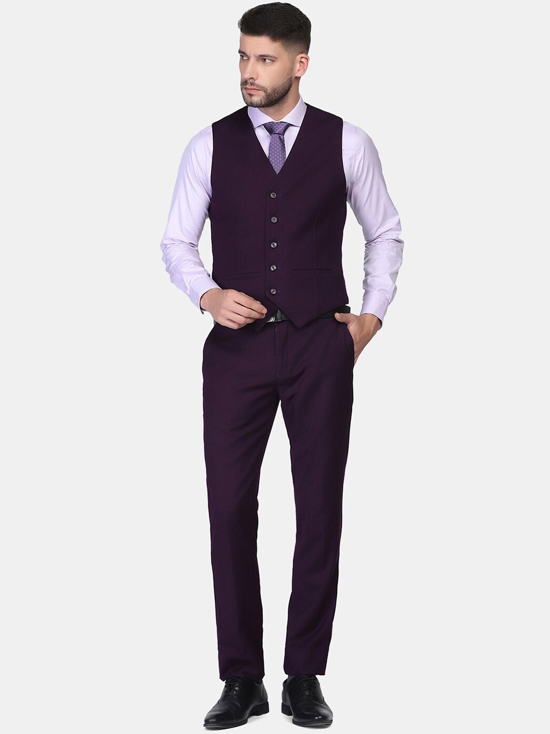 

Blackberrys Men Purple Solid Slim-Fit Single-Breasted Four Piece Suits