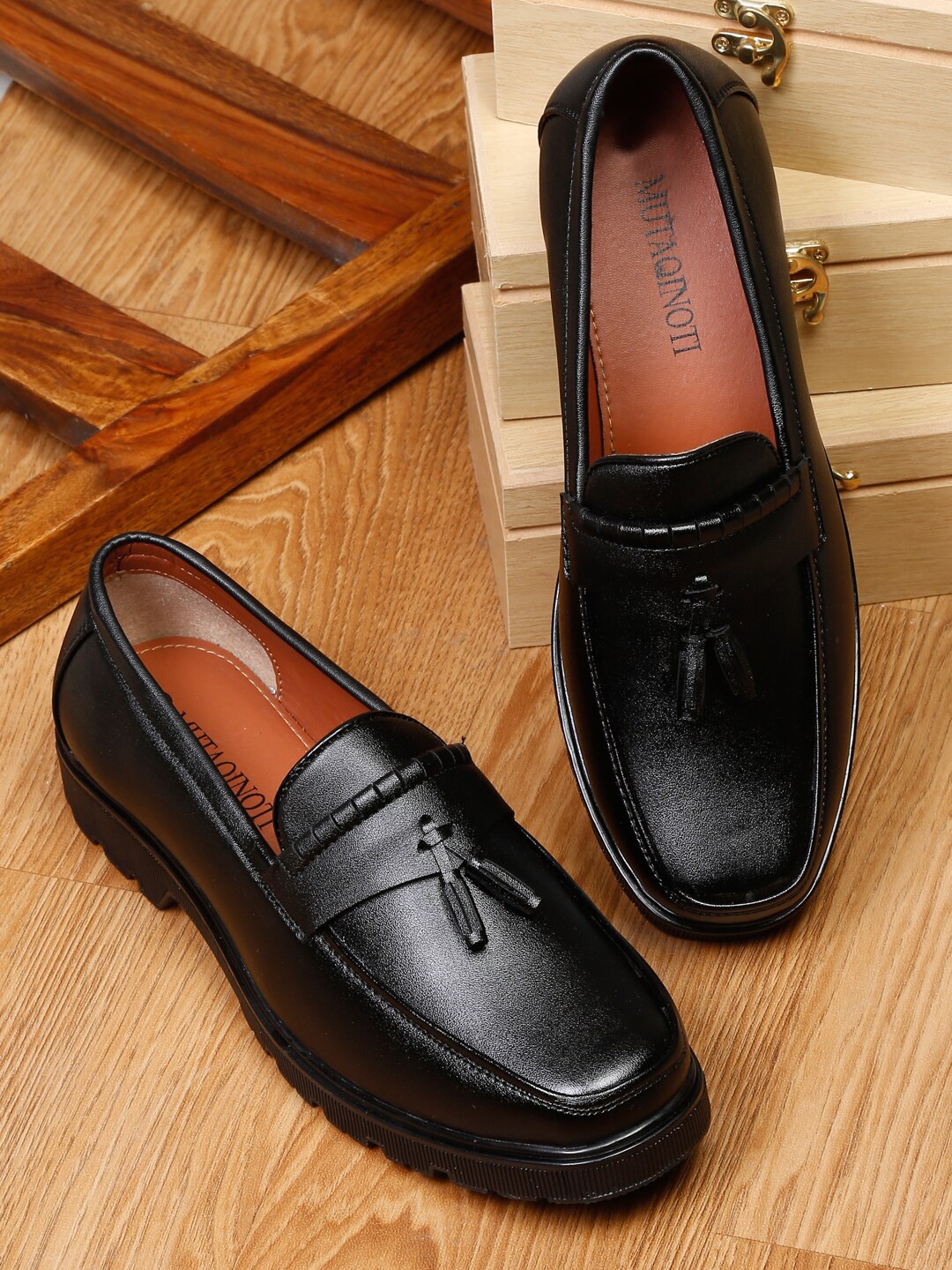 

MUTAQINOTI Men Black Solid Formal Loafers