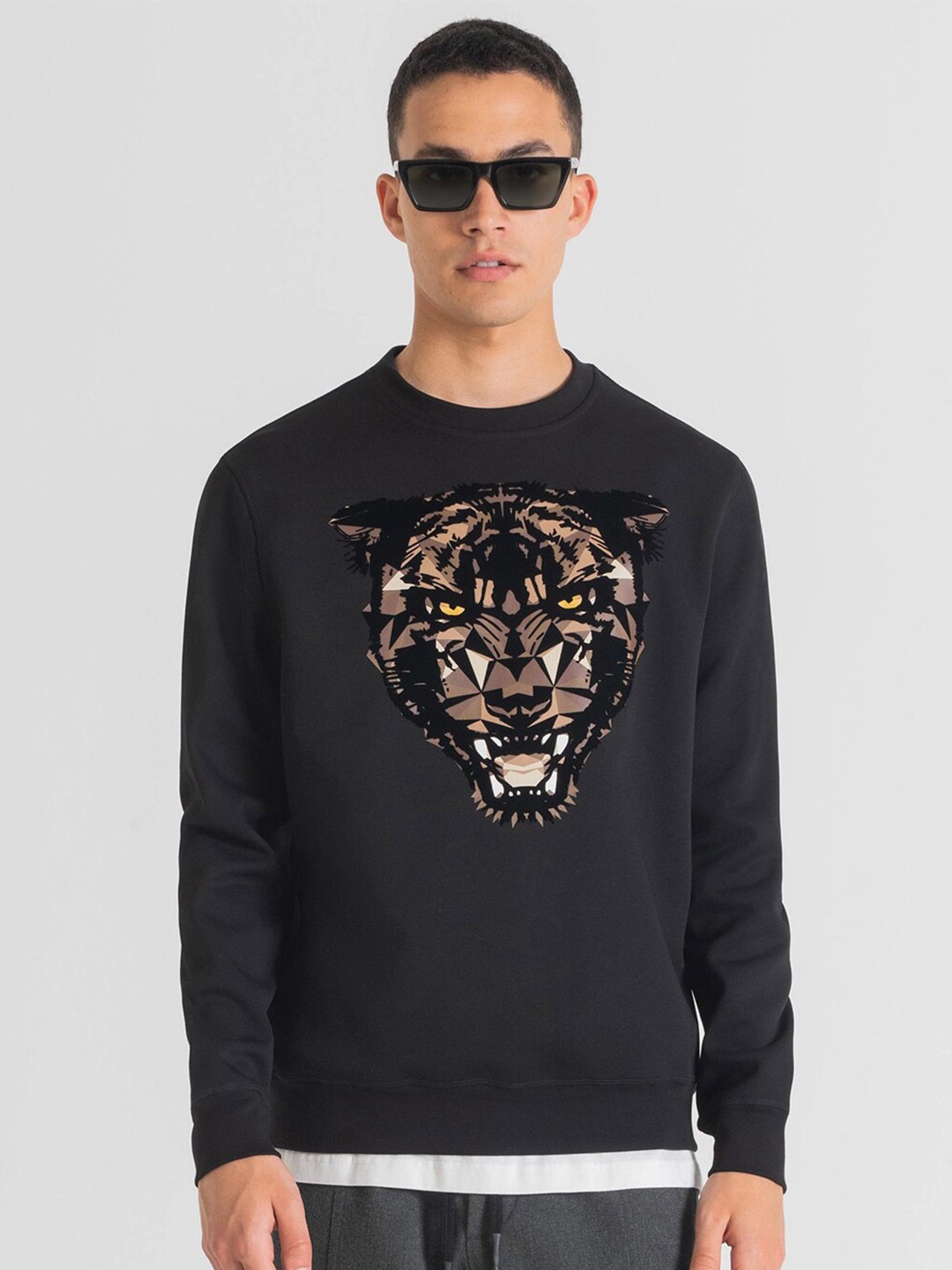 

Antony Morato Men Black Printed Sweatshirt