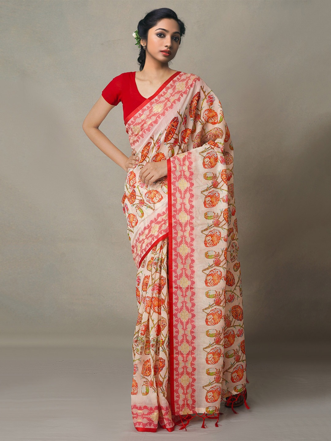 

Unnati Silks Cream-Coloured & Red Floral Silk Cotton Banarasi Saree