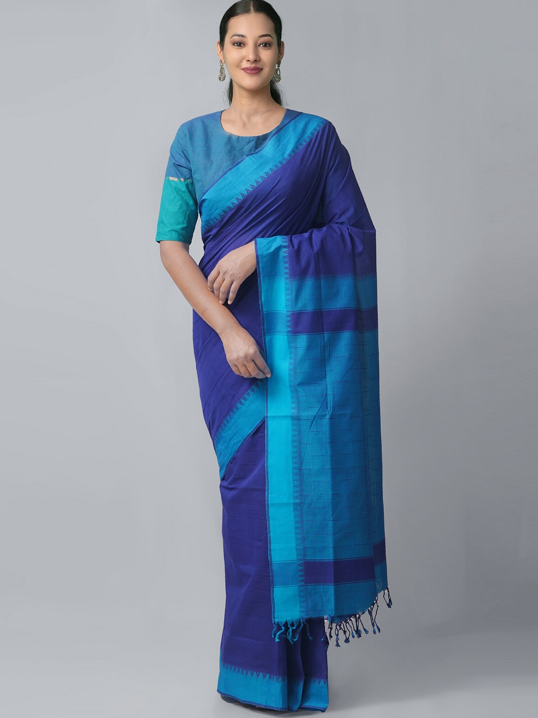 

Unnati Silks Navy Blue & Gold-Toned Zari Pure Cotton Baluchari Saree