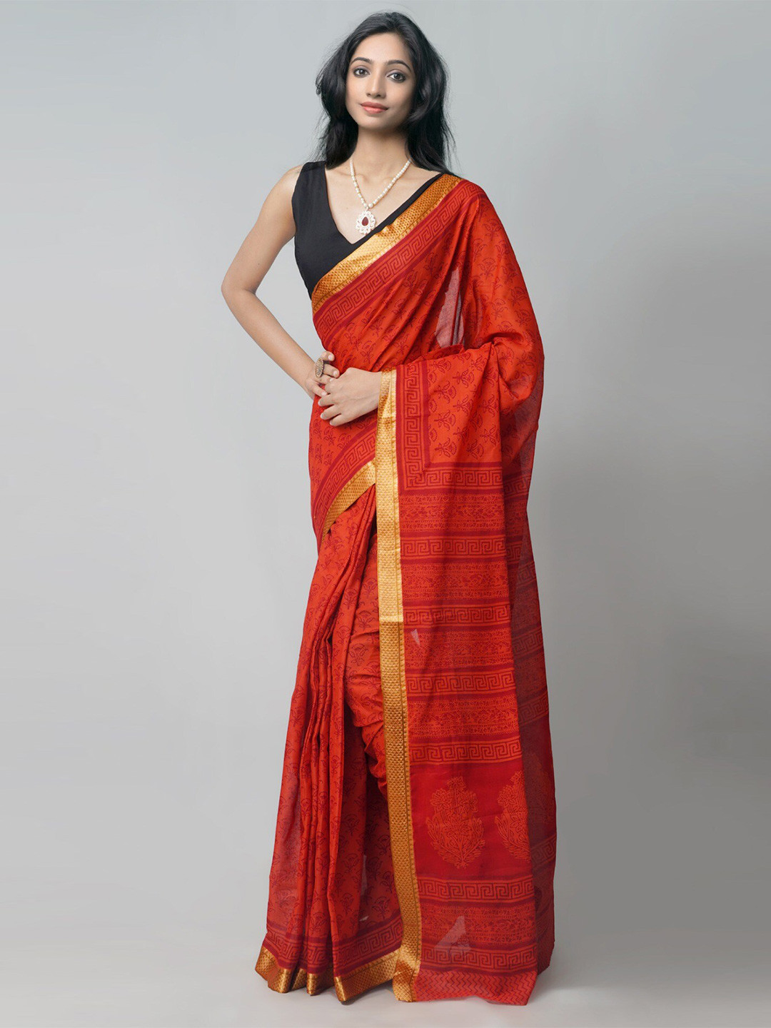 

Unnati Silks Red & Gold-Toned Bagh Zari Pure Cotton Venkatgiri Saree