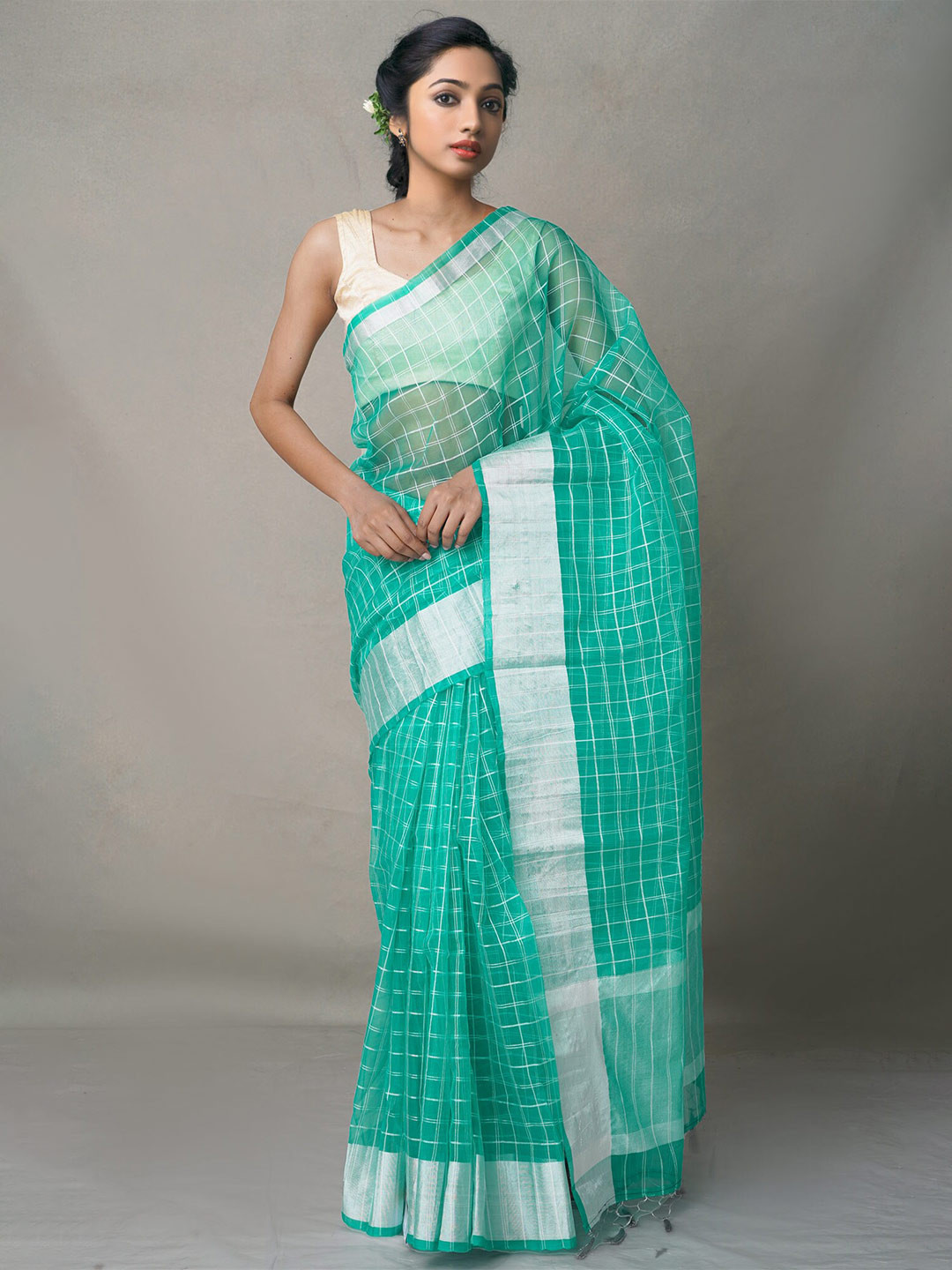 

Unnati Silks Sea Green & Silver-Toned Checked Zari Art Silk Kota Saree