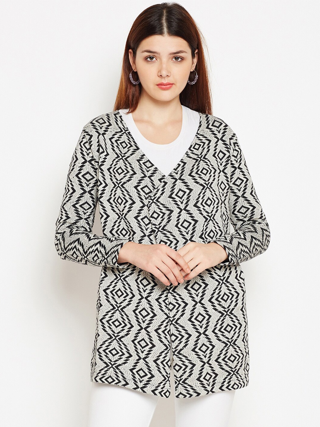 

Be Indi Women White & Black Printed Monochrome Shrug