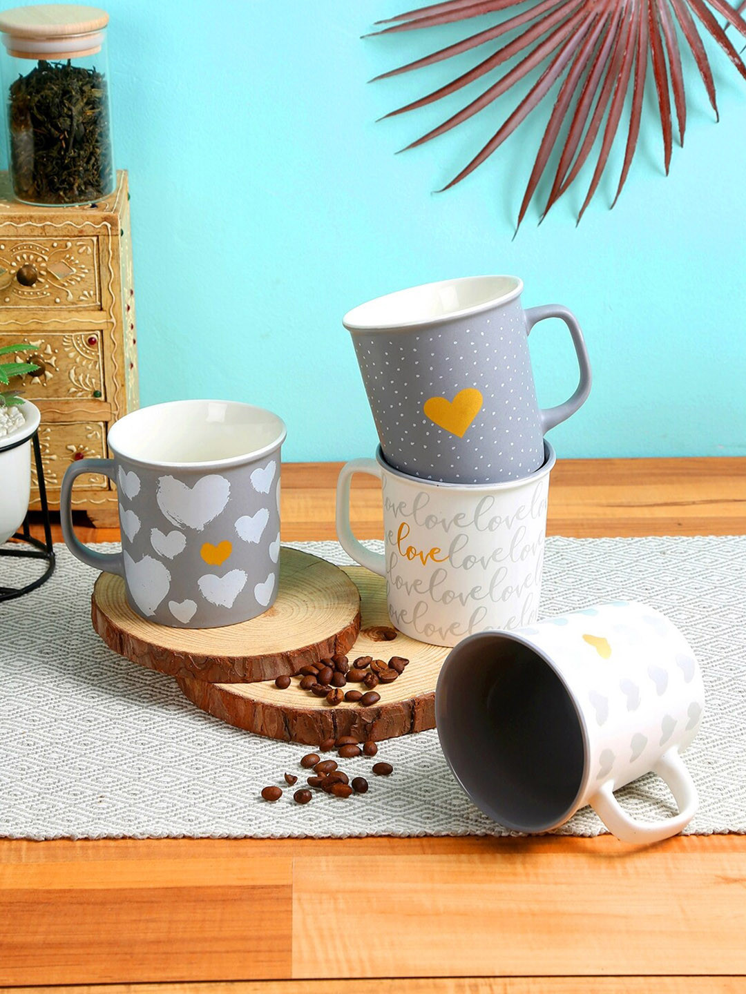 

House Of Accessories White & Grey Set of 4 Printed Glossy Mugs 410 ml Each