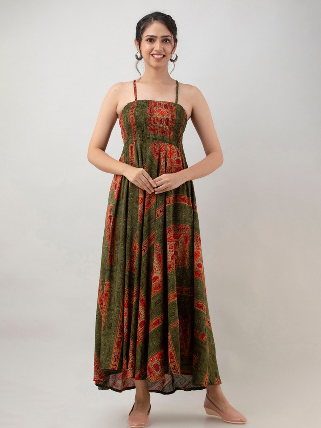 

Aawari Green Floral Maxi Maxi Dress