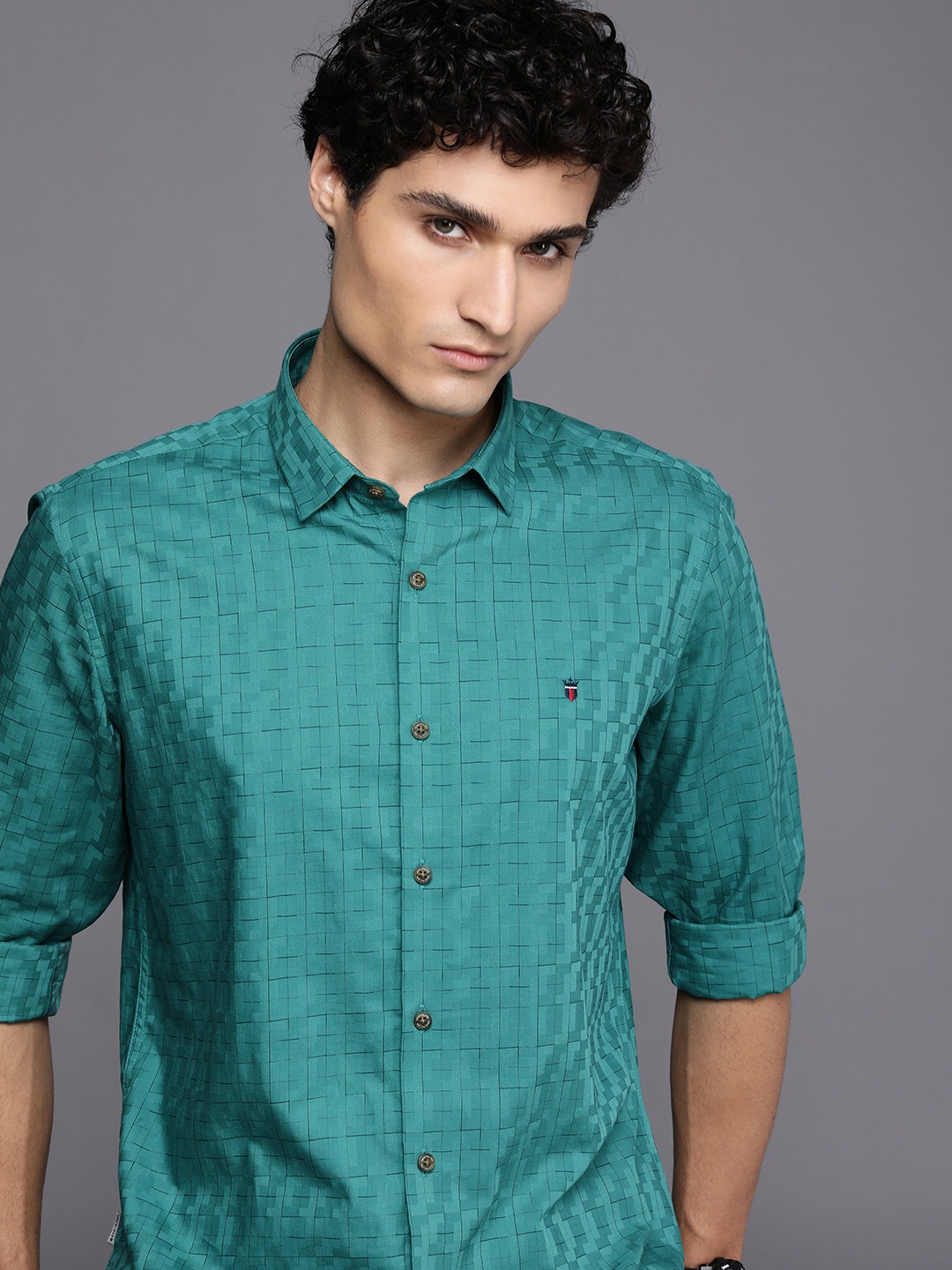 

Louis Philippe Jeans Men Slim Fit Checked Pure Cotton Casual Shirt, Green