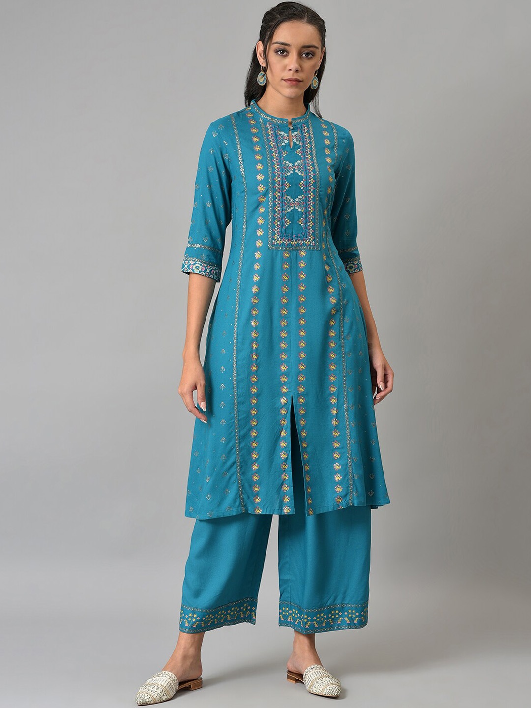 

W Women Geometric Printed Panelled Kurta with Palazzos, Blue