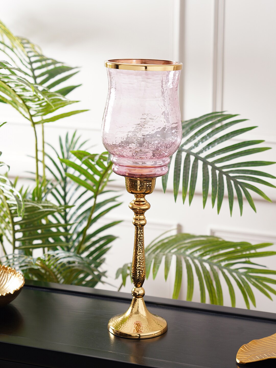 

Pure Home and Living Pink Solid Candle Holder