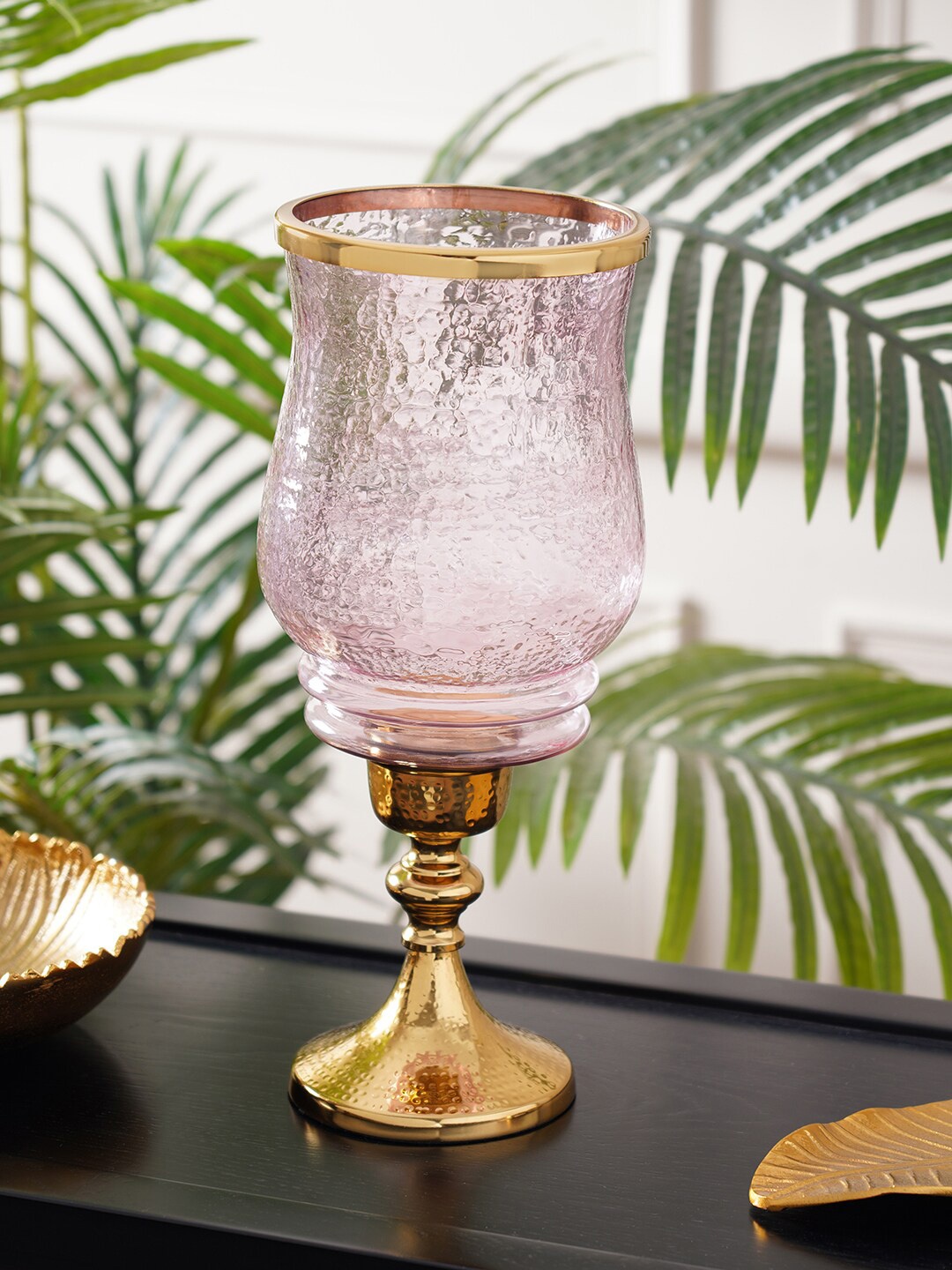 

Pure Home and Living Pink & Gold-Toned Textured Candle Holder