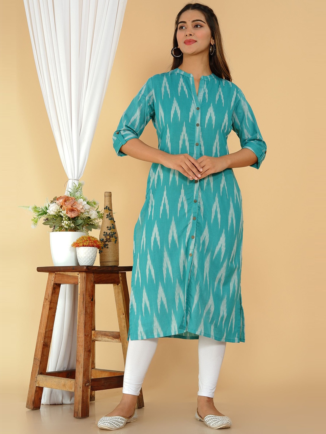 

Tetalee Women Turquoise Blue & White Printed Pure Cotton Kurta
