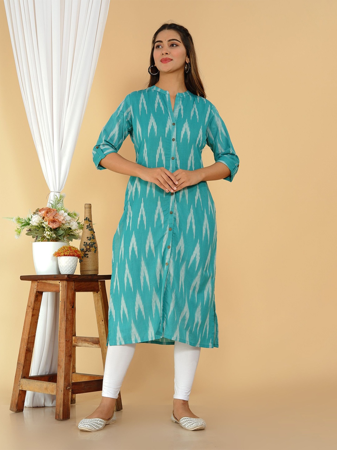 

Tetalee Women Turquoise Blue & White Printed Pure Cotton Kurta