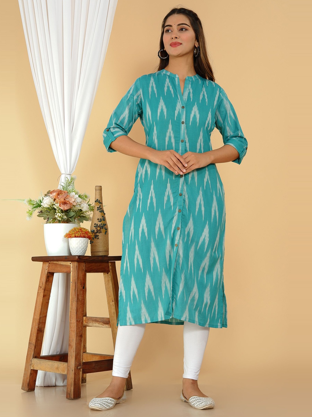 

Tetalee Women Teal Geometric Printed Kurta