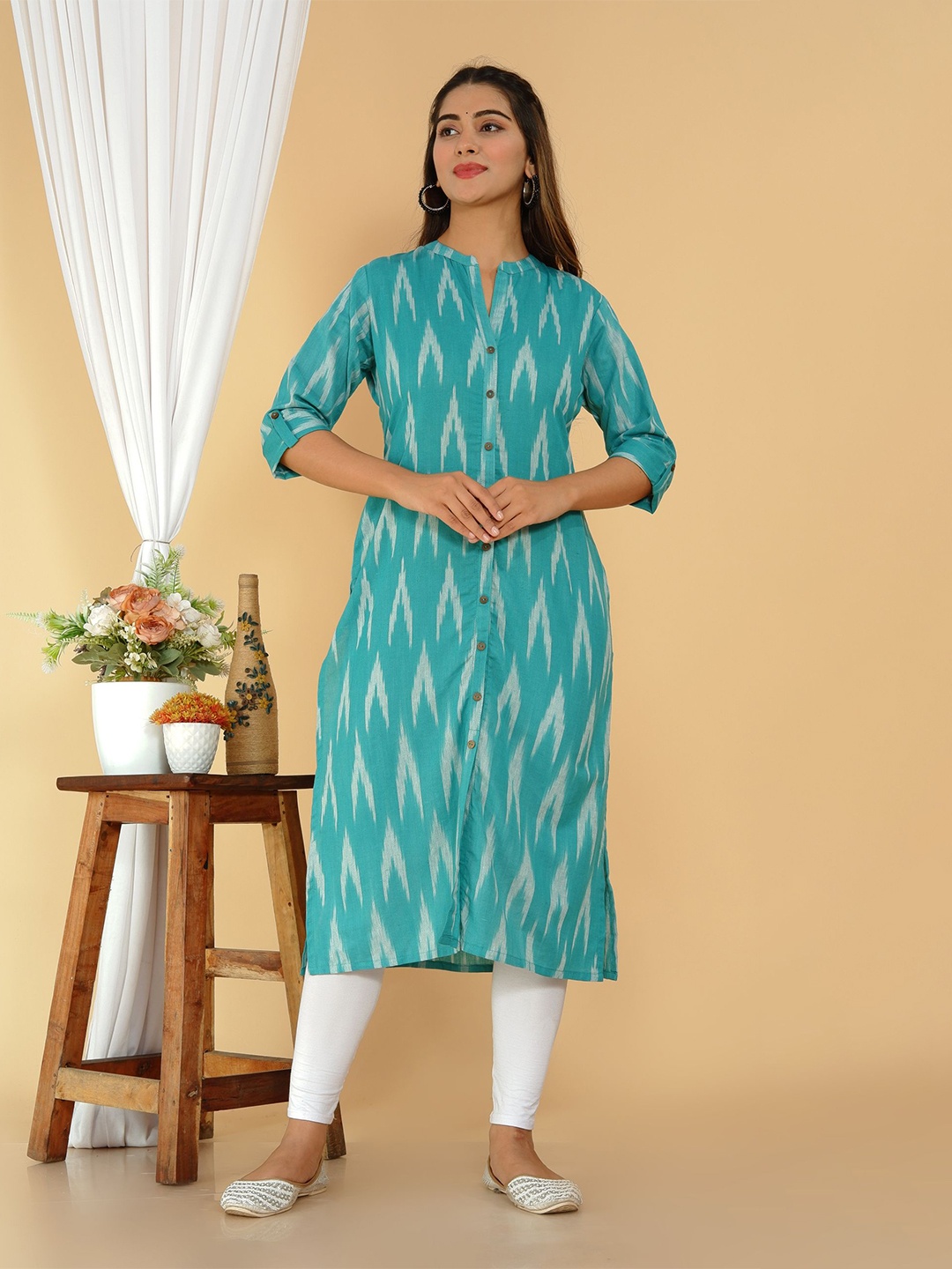 

Tetalee Women Teal Ikat Printed A-line Cotton Kurta