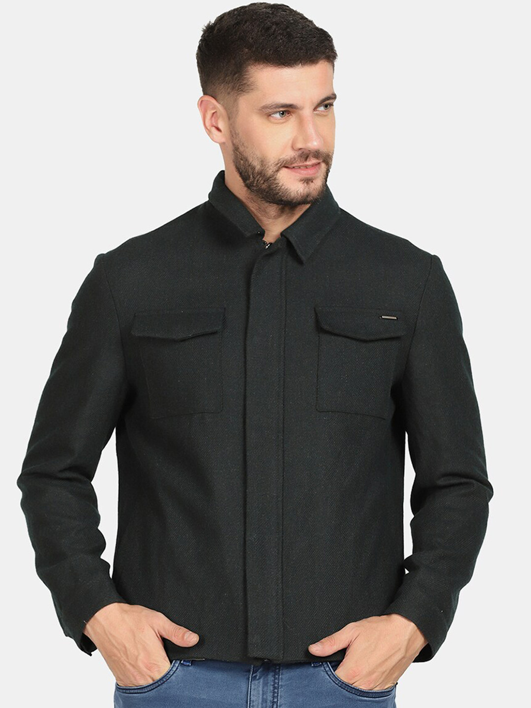 

Blackberrys Men Black Tailored Jacket