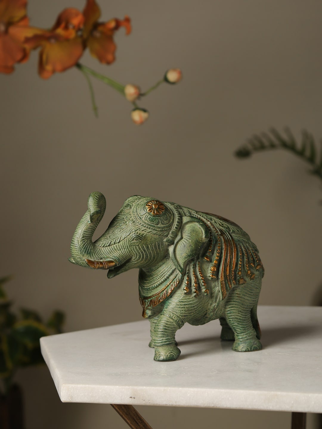 

Amoliconcepts Green Elephant Figurine Showpieces