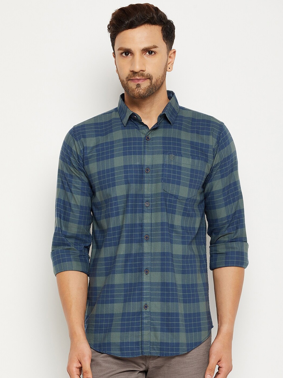 

Duke Men Blue Slim Fit Checked Cotton Casual Shirt