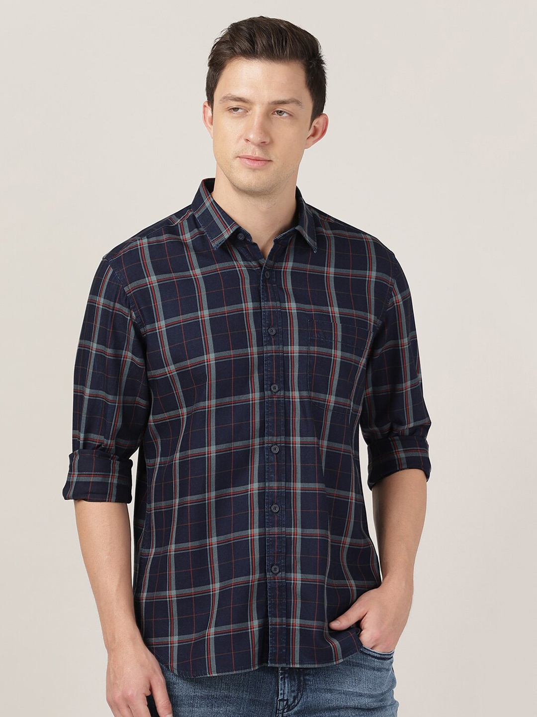 

MERCHANT MARINE Men Red Classic Slim Fit Tartan Checks Casual Shirt