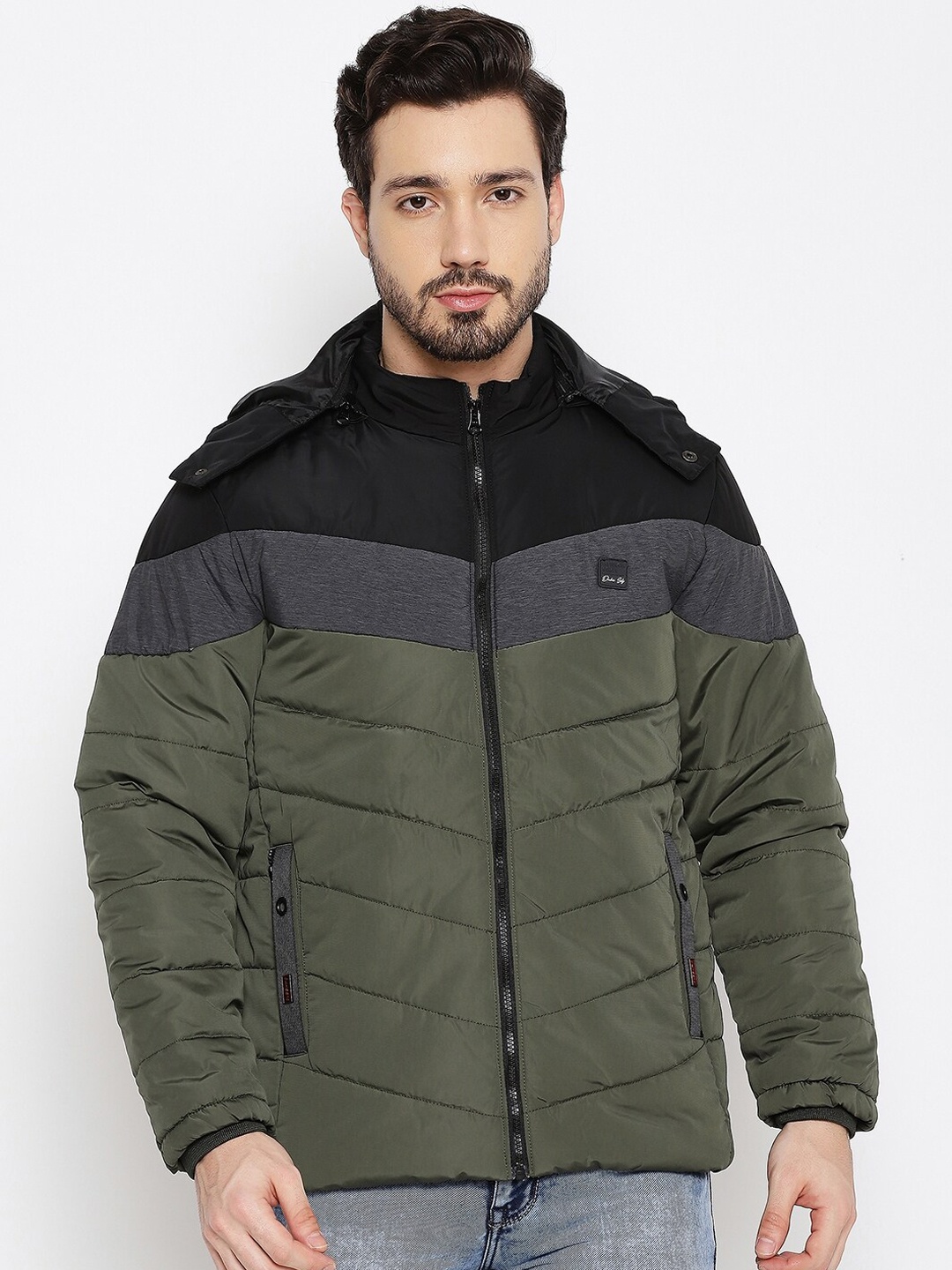 

Duke Men Green & Black Colourblocked Padded Jacket