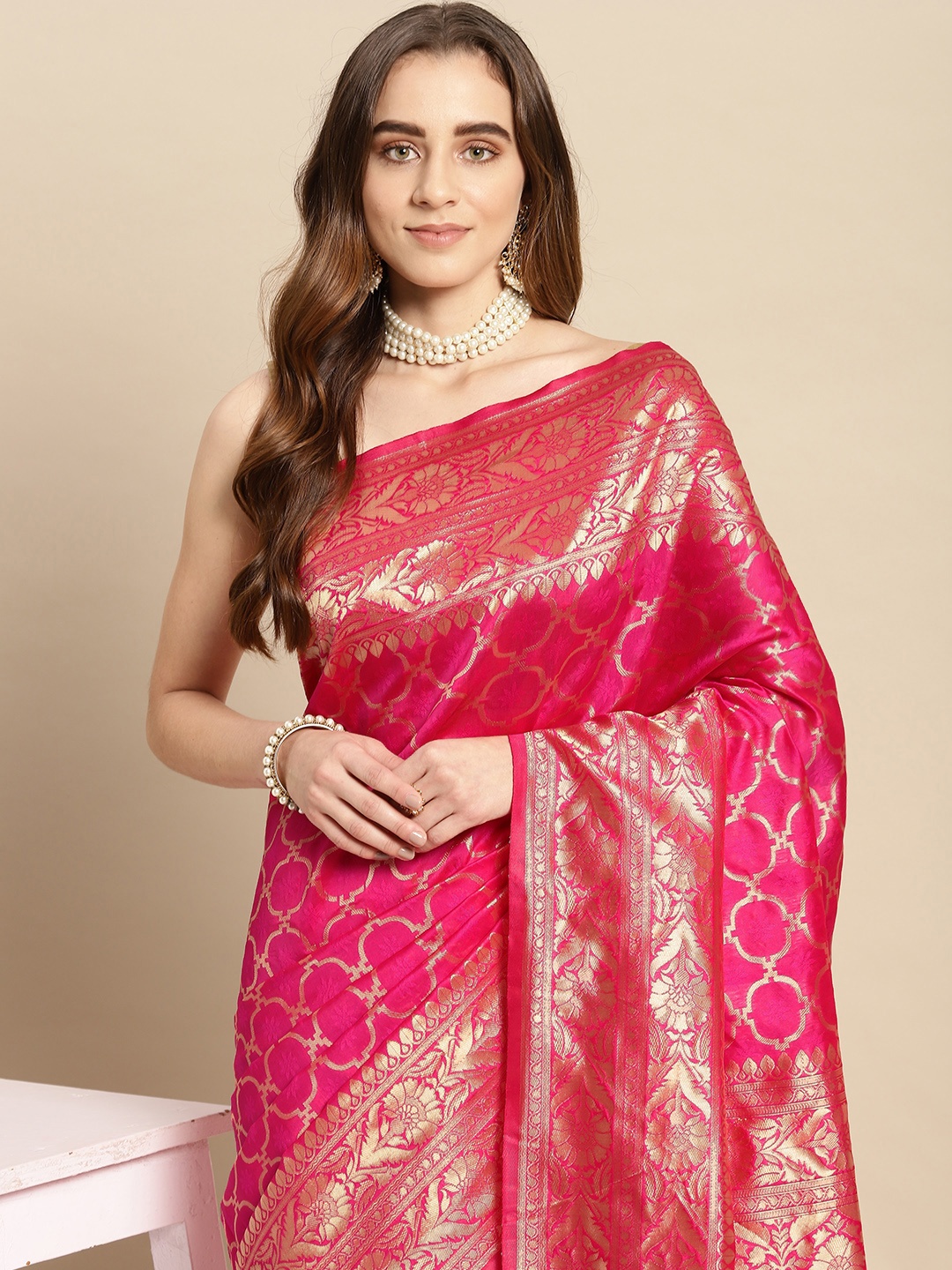 

Pothys Pink & Gold-Toned Ethnic Motifs Art Silk Banarasi Saree