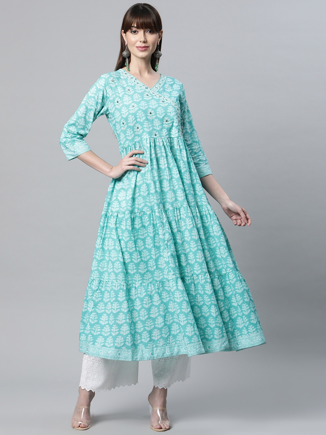 

Readiprint Fashions Women Sea Green Floral Embroidered Anarkali Kurta