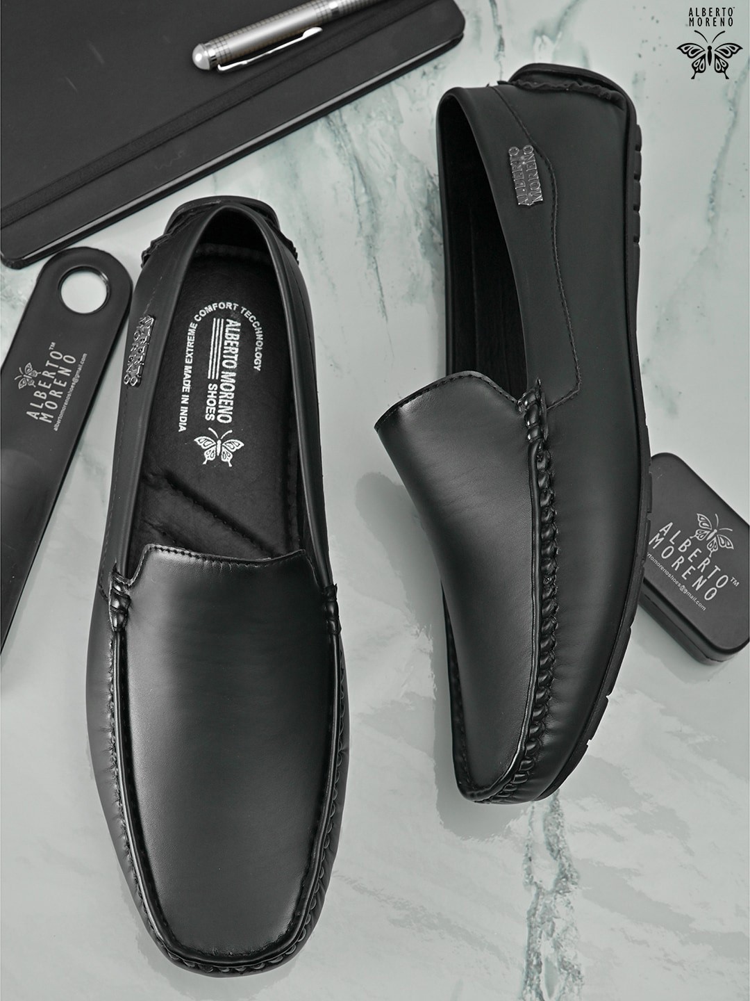 

ALBERTO MORENO Men Black Solid Casual Loafers
