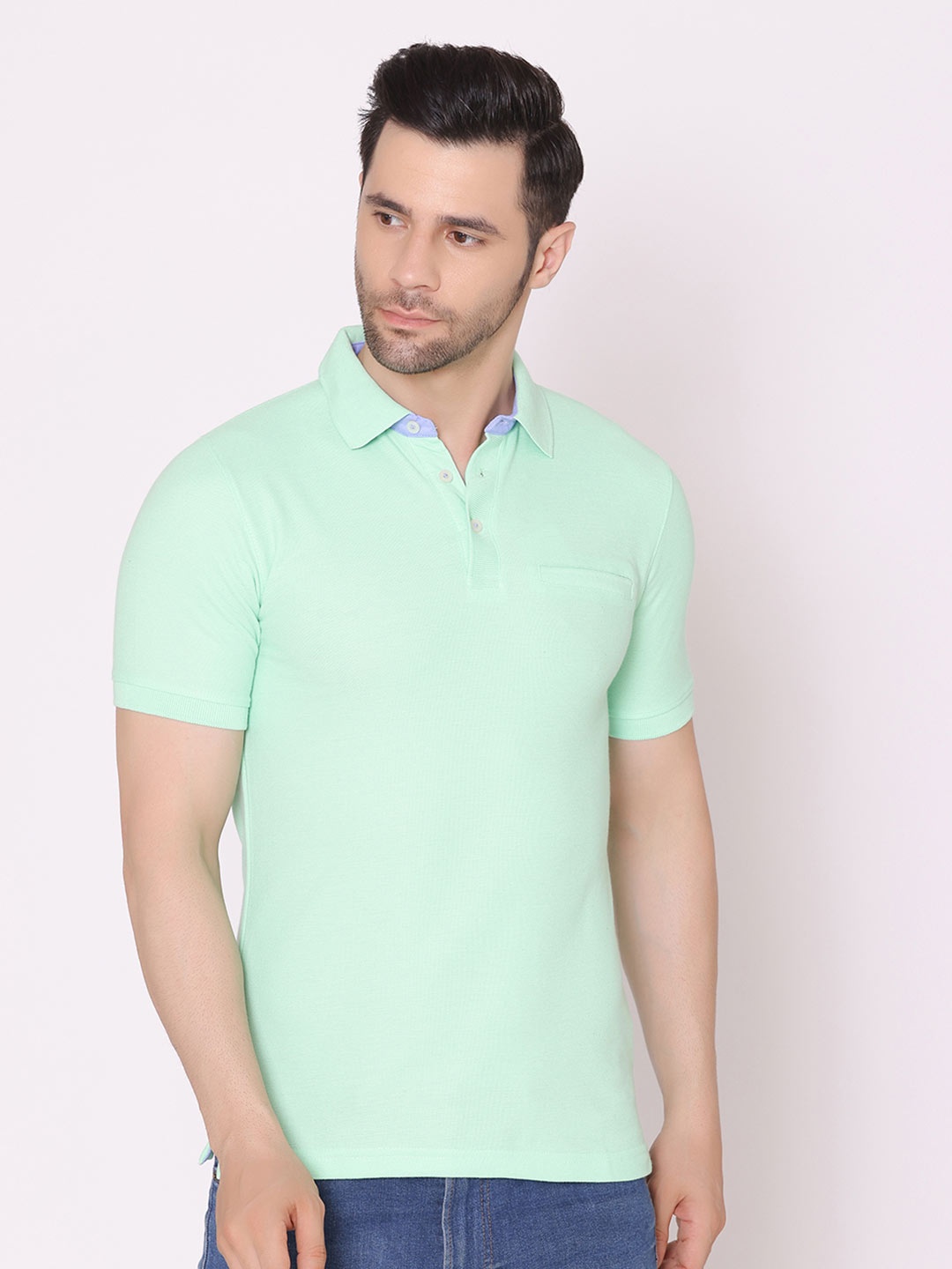 

Bonjour Men Green Solid Polo Collar Slim Fit Cotton T-shirt