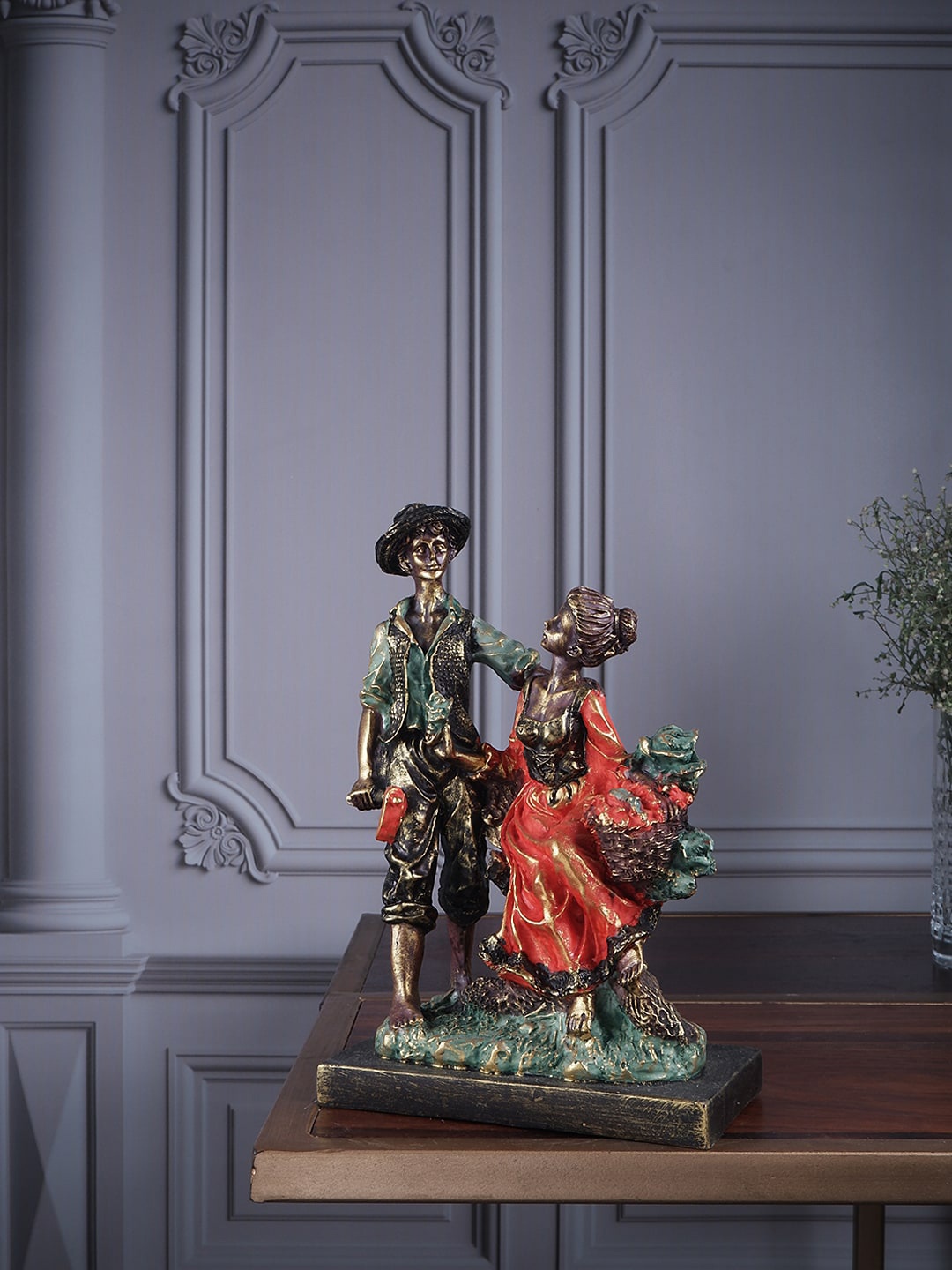 

THE WHITE INK DECOR Red & Green Premium Couple Figurine Showpiece