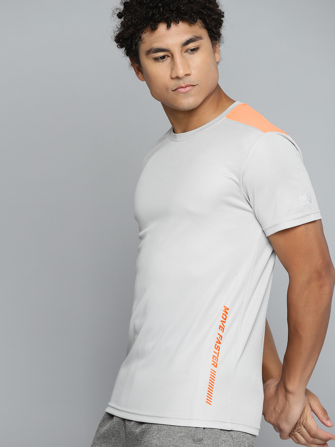 

HRX by Hrithik Roshan Men Typography Colourblocked T-shirt, Grey