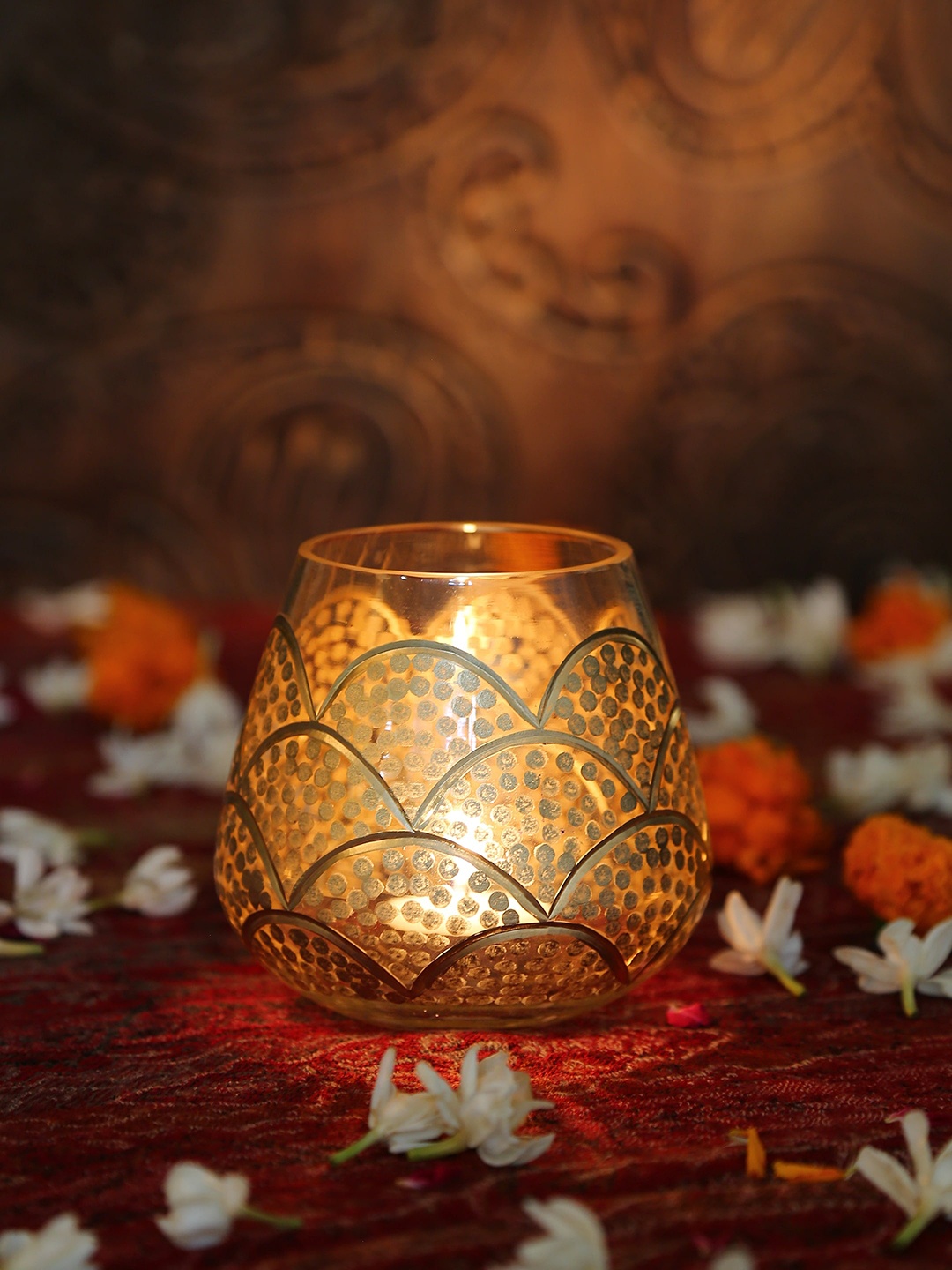 

Amoliconcepts Gold Printed Candle Holder