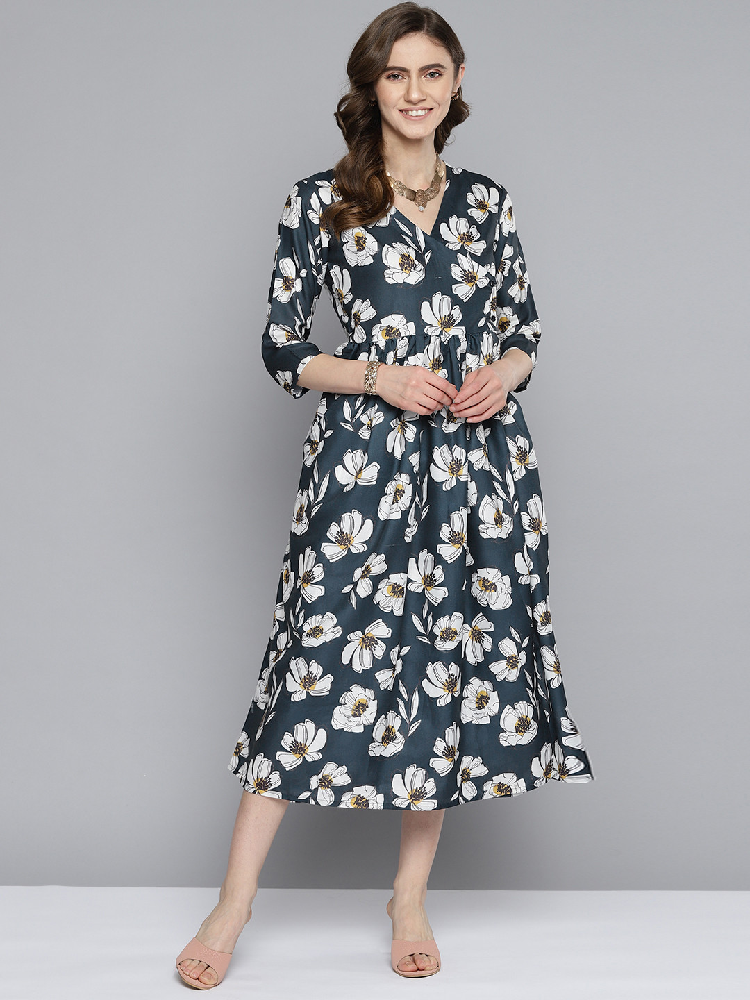 

HERE&NOW Navy Blue Floral Midi Dress