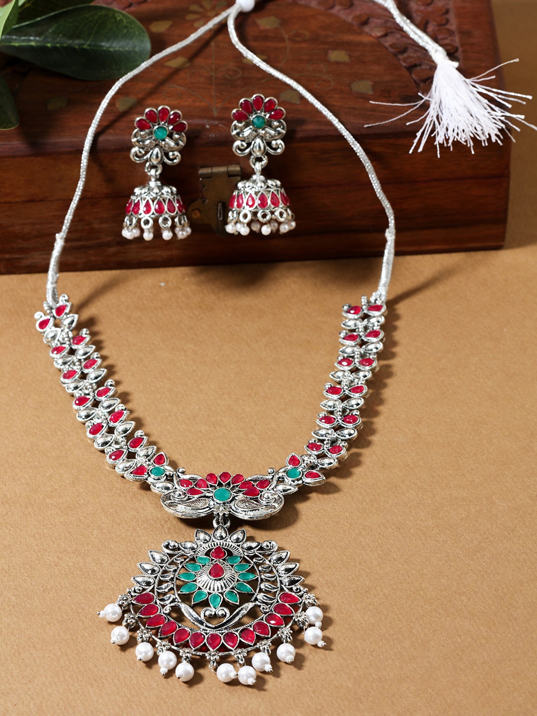 

AccessHer Women Red & Green Silver-Plated Antique Oxidized Stones-Studded Jewellery Set