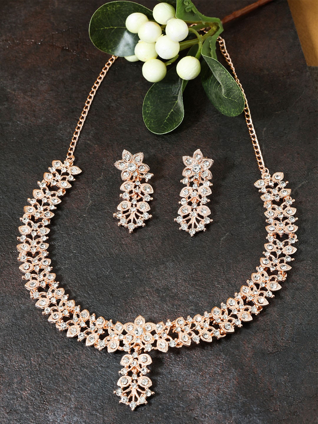 

AccessHer White Rose Gold-Plated Stone-Studded & Beaded Jewellery Set