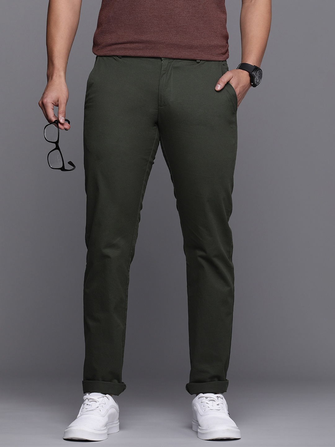 

Allen Solly Men Slim Fit Casual Trousers, Olive