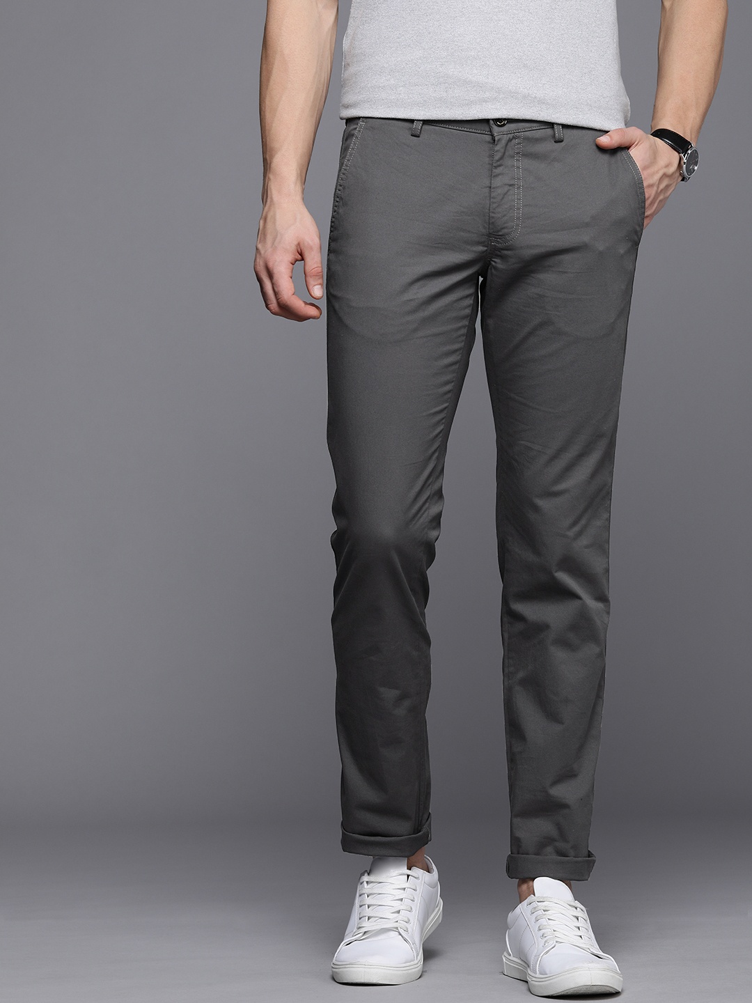 

Allen Solly Men Solid Slim Fit Trousers, Charcoal