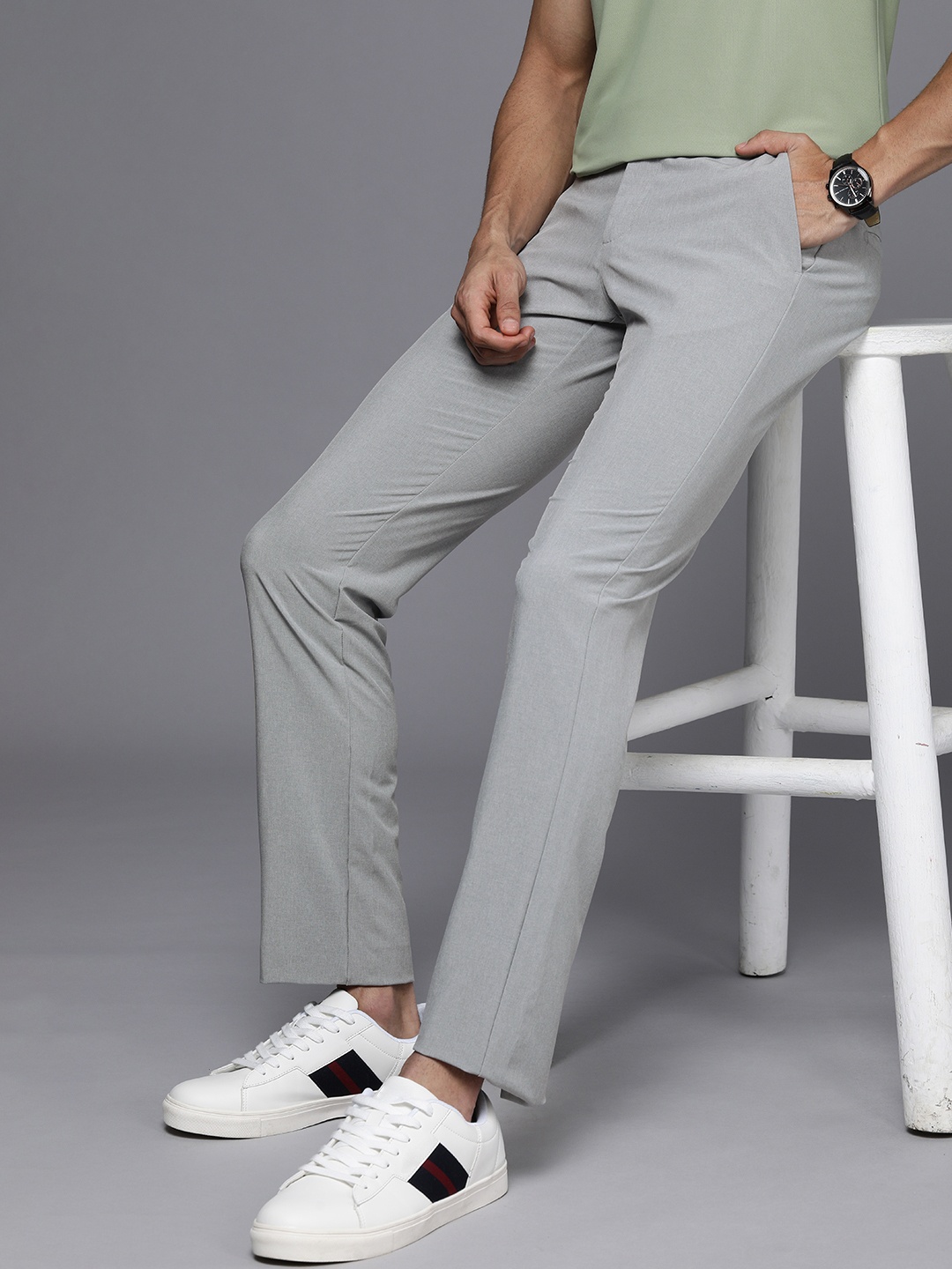 

Allen Solly Men Slim Fit Trousers, Grey