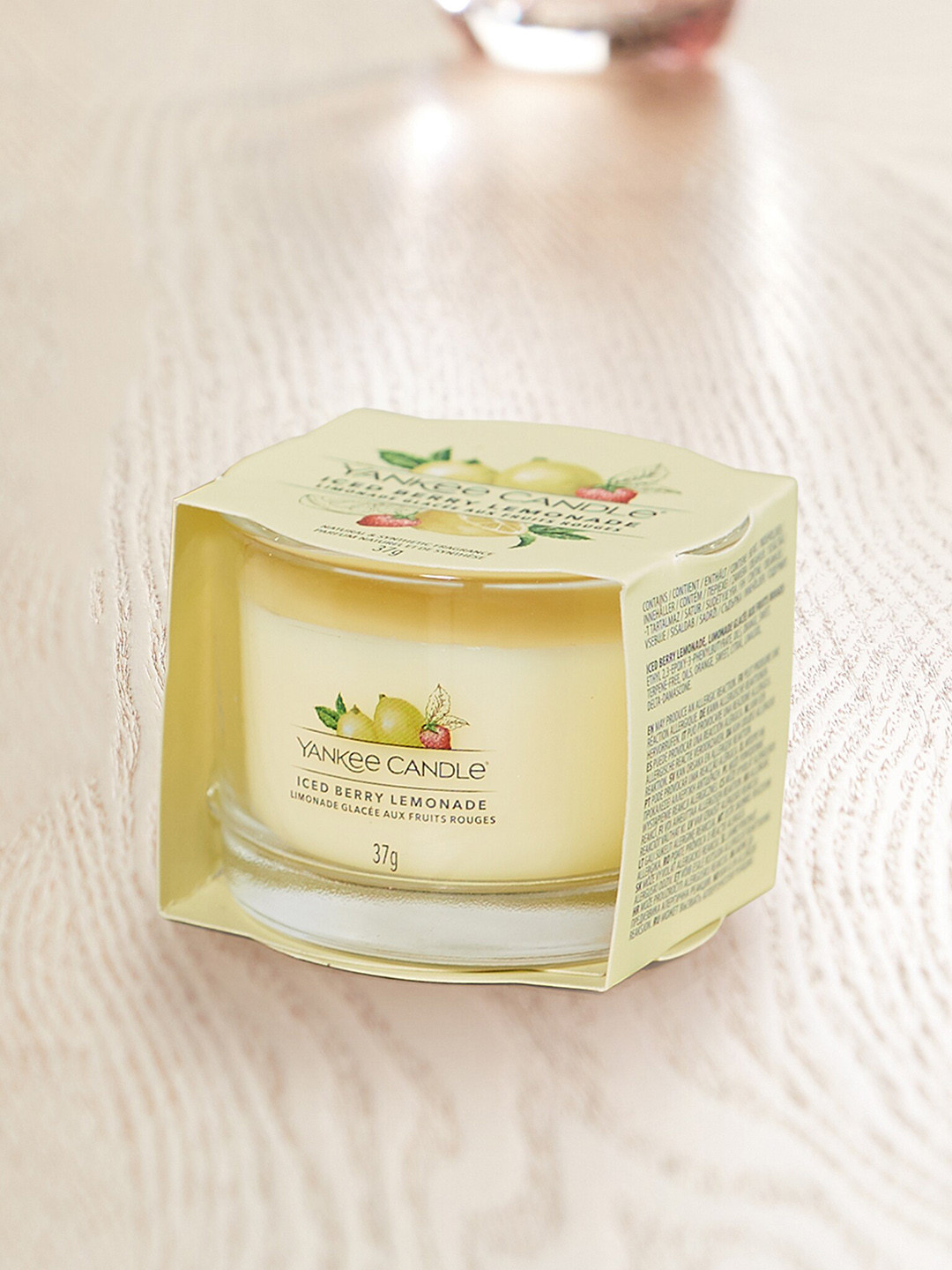 

YANKEE CANDLE Yellow Berry Lemonade Scented Candles