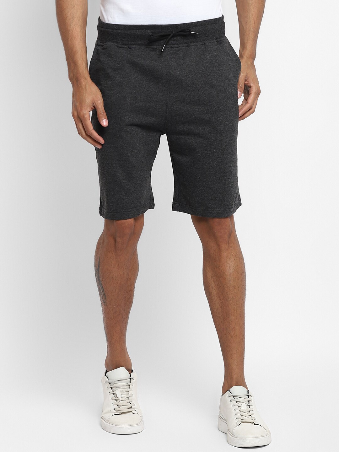 

Turtle Men Charcoal Solid Slim Fit Running Shorts