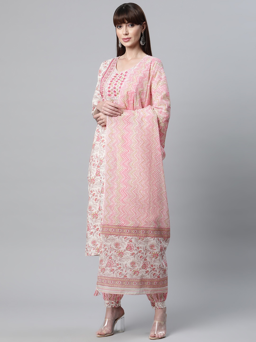 

Readiprint Fashions Women Pink Floral Printed Gotta Patti Pure Cotton Kurta with Palazzos & With Dupatta