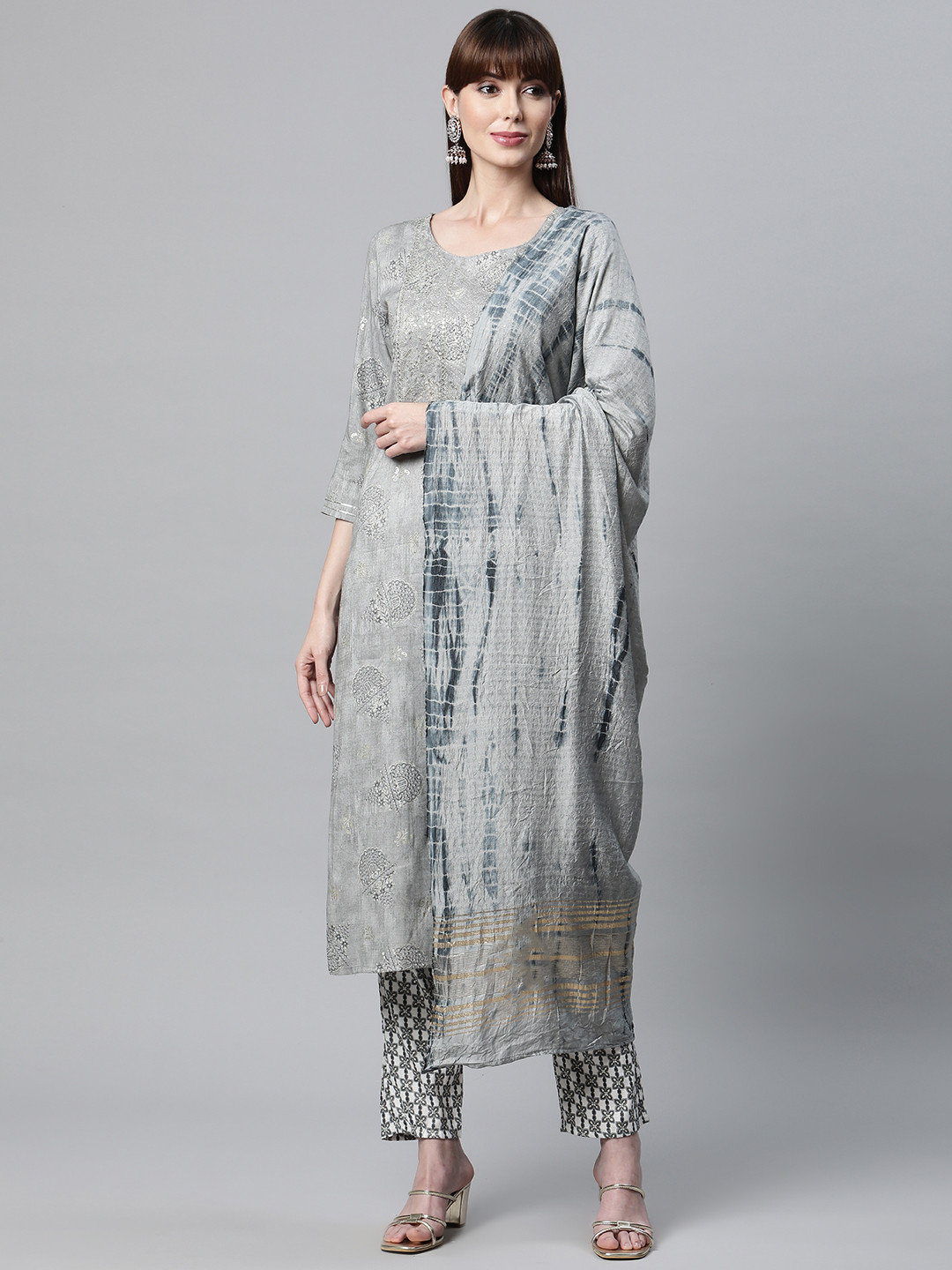 

Readiprint Fashions Women Grey Floral Printed Gotta Patti Kurta with Palazzos & With Dupatta