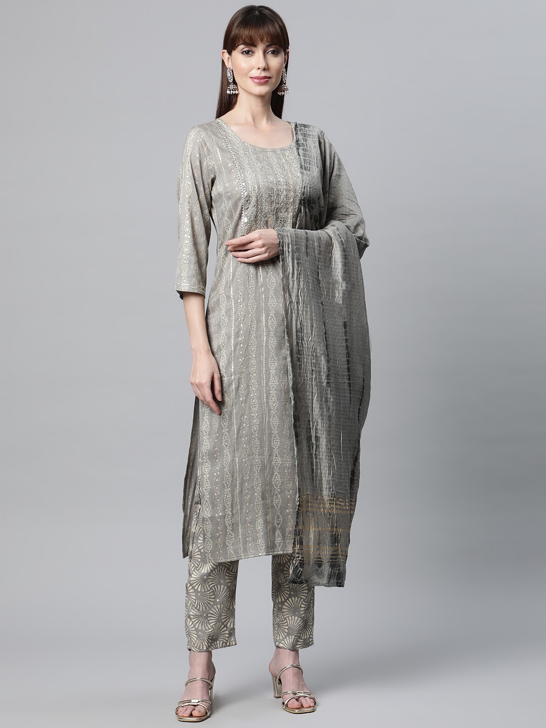 

Readiprint Fashions Women Grey Floral Printed Gotta Patti Kurta with Palazzos & With Dupatta