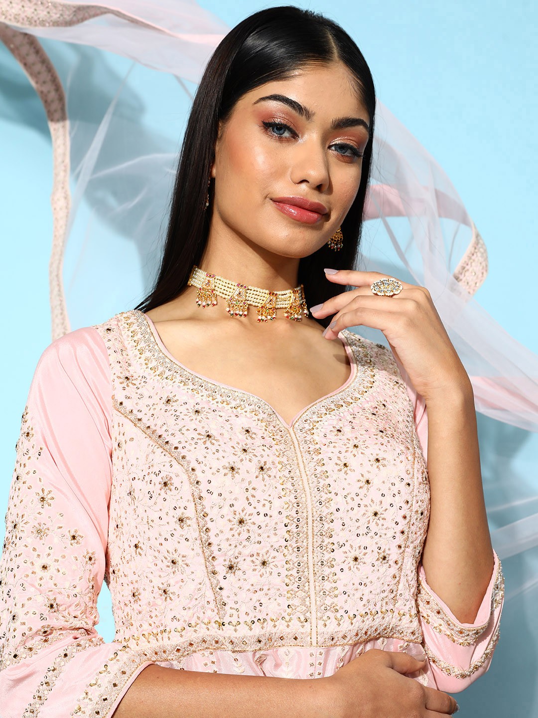 

Libas Women Ethnic Motifs Silk Blend Shimmer & Sequin Kurta Set, Peach
